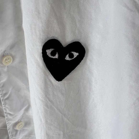 COMME DES GARÇONS PLAY- crisp white dress shirt EUC no flaws sz M - Picture 2 of 7
